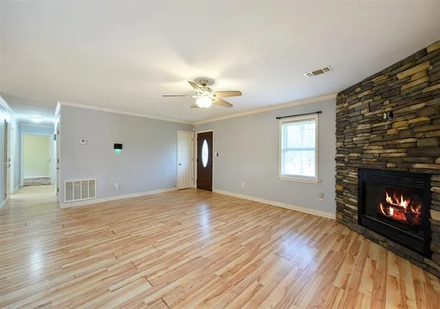Photo 4 of Single family home for sale at 221 Randall Rd, Broken Bow, OK 74728 | MLS# 1252810 | Listing updated on 2026-10-08
