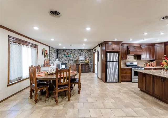 Photo 3 of Single family home for sale at 903 S Cearlock Ave, Cheyenne, OK 73628 | MLS# 1252819 | Listing updated on 2026-10-11