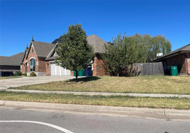 Photo 26 of Single family home for sale at 14717 S Broadway Ave, Oklahoma City, OK 73170 | MLS# 1252822 | Listing updated on 2026-10-08