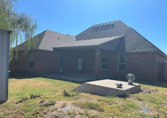 Photo 3 of Single family home for sale at 14717 S Broadway Ave, Oklahoma City, OK 73170 | MLS# 1252822 | Listing updated on 2026-10-08