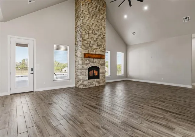 Photo 3 of Single family home for sale at 11825 SW 114th Circle, Mustang, OK 73064 | MLS# 1252826 | Listing updated on 2026-10-10