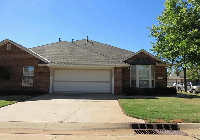 Multi family home for sale at 36 Butterfly Crk Blvd, Edmond, OK 73013 | MLS# 1252837