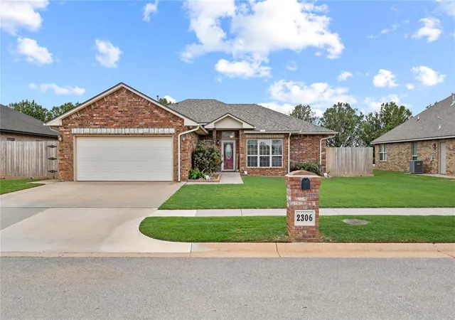 Photo 1 of Single family home for sale at 2306 Woodland Way, Weatherford, OK 73096 | MLS# 1252858 | Listing updated on 2026-10-09
