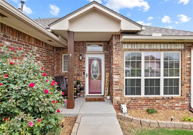 Photo 3 of Single family home for sale at 2306 Woodland Way, Weatherford, OK 73096 | MLS# 1252858 | Listing updated on 2026-10-10