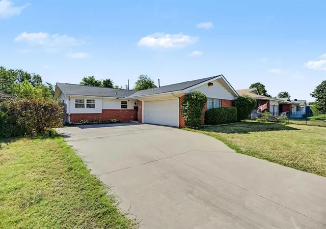 Photo 2 of Single family home for sale at 2524 Sw 66th Street, Oklahoma City, OK 73159 | MLS# 1252863 | Listing updated on 2026-10-19