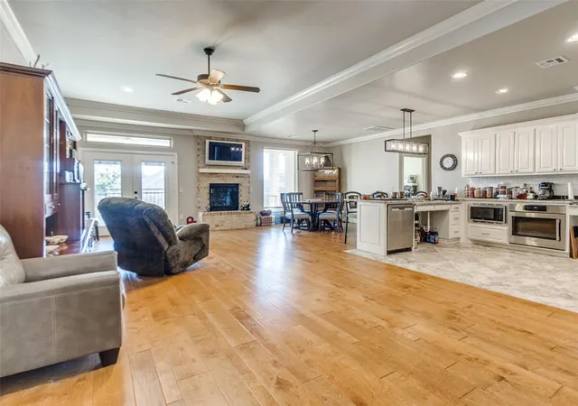 Photo 4 of Single family home for sale at 10324 Veneto Cir, Oklahoma City, OK 73120 | MLS# 1252870 | Listing updated on 2026-10-09