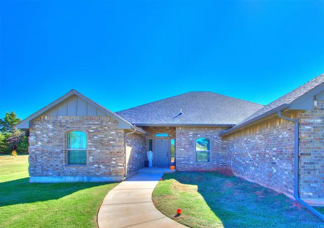 Photo 1 of Single family home for sale at 6949 Whirlaway Run, Guthrie, OK 73044 | MLS# 1252884 | Listing updated on 2026-10-09