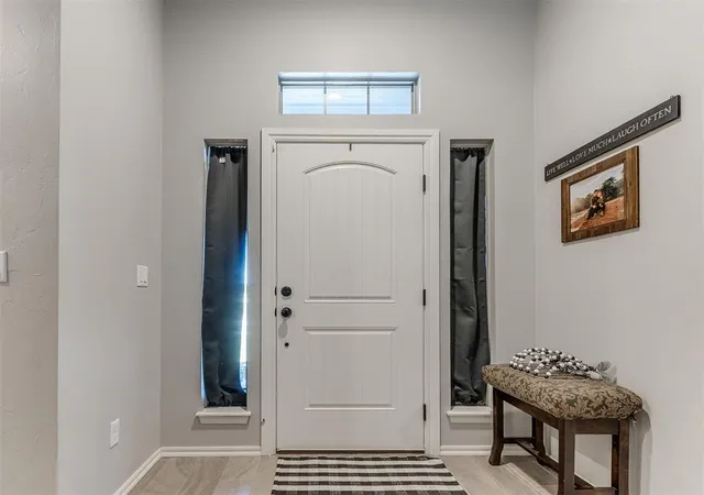 Photo 2 of Single family home for sale at 6949 Whirlaway Run, Guthrie, OK 73044 | MLS# 1252884 | Listing updated on 2026-10-09