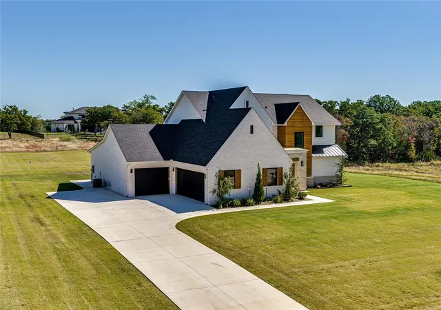 Photo 4 of Single family home for sale at 3340 Somerset Farms Rd, Newalla, OK 74857 | MLS# 1252886 | Listing updated on 2026-10-09