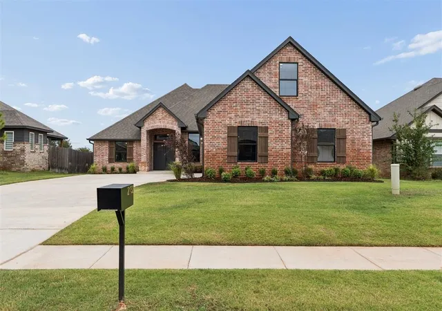 Photo 1 of Single family home for sale at 2132 Santa Monica St, Edmond, OK 73034 | MLS# 1252889 | Listing updated on 2026-10-08