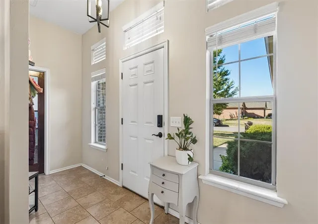 Photo 4 of Single family home for sale at 8012 Kaden Rd, Oklahoma City, OK 73132 | MLS# 1252891 | Listing updated on 2026-10-09