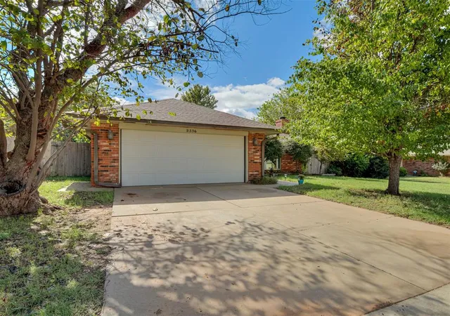 Photo 2 of Single family home for sale at 2336 Appleway St, Edmond, OK 73013 | MLS# 1252894 | Listing updated on 2026-10-20