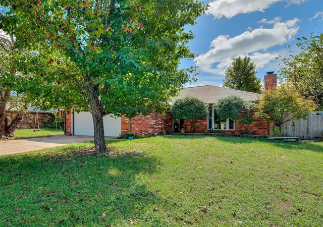 Photo 3 of Single family home for sale at 2336 Appleway St, Edmond, OK 73013 | MLS# 1252894 | Listing updated on 2026-10-20
