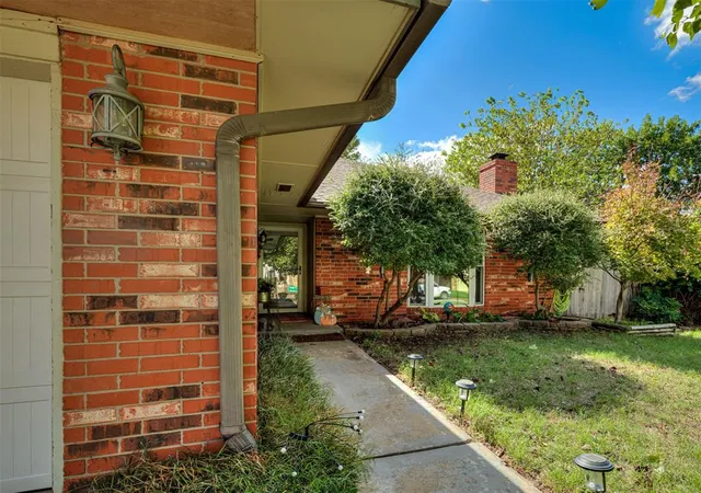 Photo 3 of Single family home for sale at 2336 Appleway St, Edmond, OK 73013 | MLS# 1252894 | Listing updated on 2026-10-20