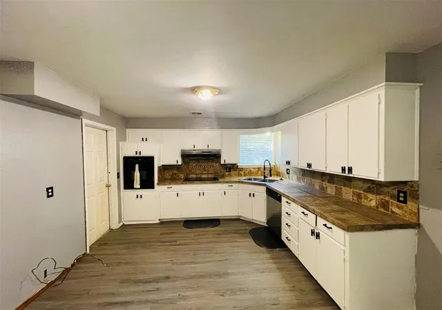 Photo 2 of Single family home for sale at 1329 NW 105th Terrace, Oklahoma City, OK 73114 | MLS# 1252905 | Listing updated on 2026-10-13