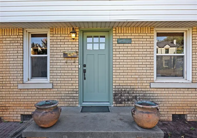 Photo 1 of Single family home for sale at 2920 Cummings Dr, Oklahoma City, OK 73107 | MLS# 1252908 | Listing updated on 2026-10-10