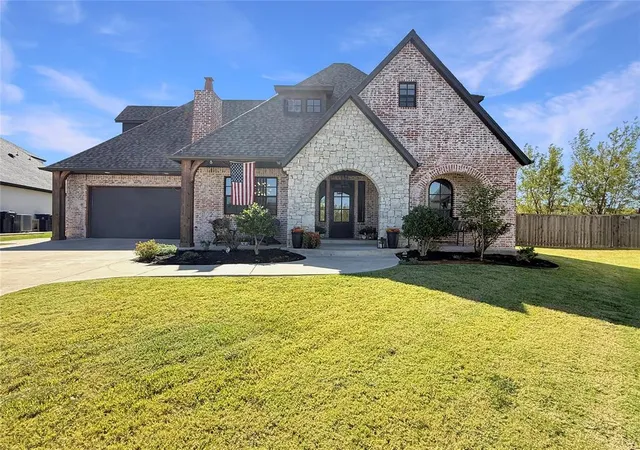 Single family home for sale at 8432 NW 132nd Street, Oklahoma City, OK 73142 | MLS# 1252941