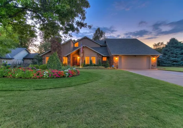 Photo 1 of Single family home for sale at 1713 Eagle Dr, Edmond, OK 73034 | MLS# 1252951 | Listing updated on 2026-10-10