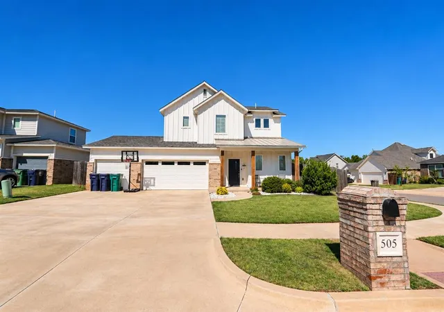 Photo 1 of Single family home for sale at 505 Nw 182nd Street, Edmond, OK 73012 | MLS# 1252968 | Listing updated on 2026-10-11