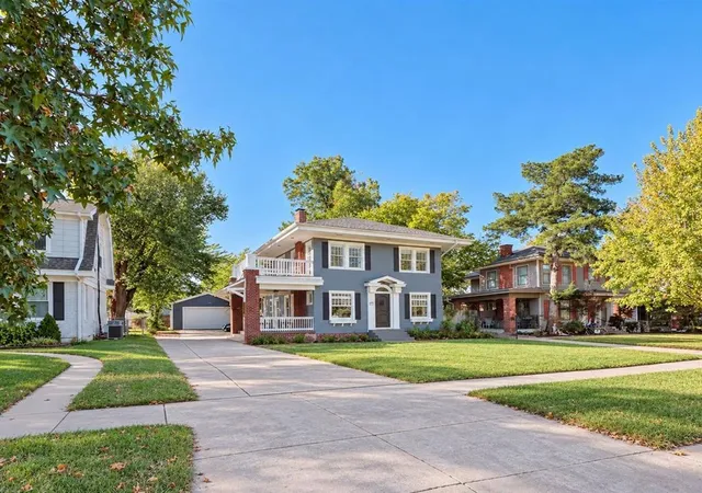Photo 3 of Single family home for sale at 1824 Nw 17th Street, Oklahoma City, OK 73106 | MLS# 1252969 | Listing updated on 2026-10-09