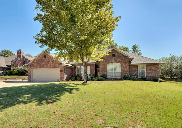 Photo 2 of Single family home for sale at 4108 Eaton Pl, Edmond, OK 73034 | MLS# 1252970 | Listing updated on 2026-10-10