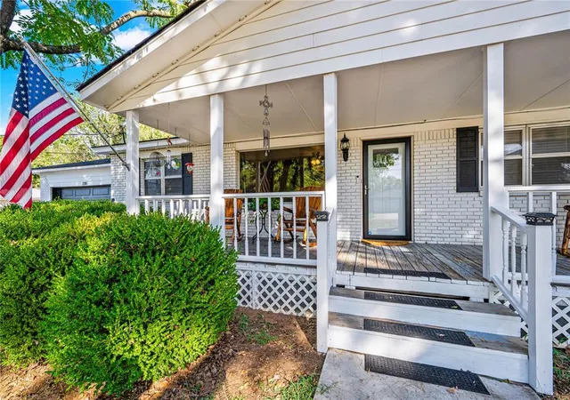 Photo 2 of Single family home for sale at 208 S Glendale Rd, Oklahoma City, OK 73130 | MLS# 1252975 | Listing updated on 2026-10-09