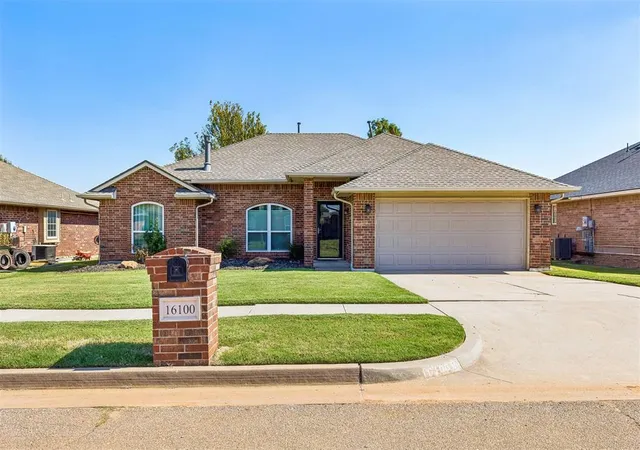 Photo 1 of Sale Pending at 16100 Katie Ridge Dr, Edmond, OK 73013 | MLS# 1252979 | Listing updated on 2026-10-11