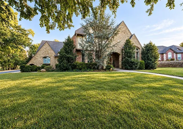 Photo 1 of Single family home for sale at 1956 Ella Ct, Edmond, OK 73034 | MLS# 1252987 | Listing updated on 2026-10-09