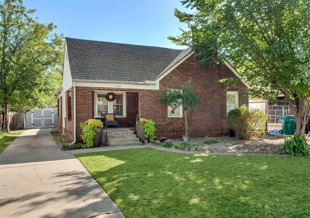 Single family home for sale at 2532 NW 22nd Street, Oklahoma City, OK 73107 | MLS# 1252991