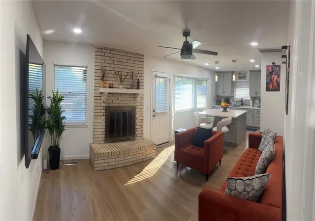 Photo 4 of Single family home for sale at 400 Wildewood Ter, Oklahoma City, OK 73105 | MLS# 1252993 | Listing updated on 2026-10-09