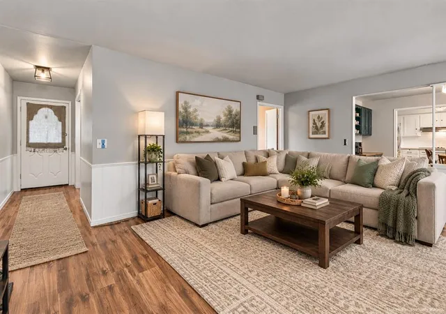 Photo 3 of Single family home for sale at 4733 Nw 62nd Terrace, Oklahoma City, OK 73122 | MLS# 1252995 | Listing updated on 2026-10-20