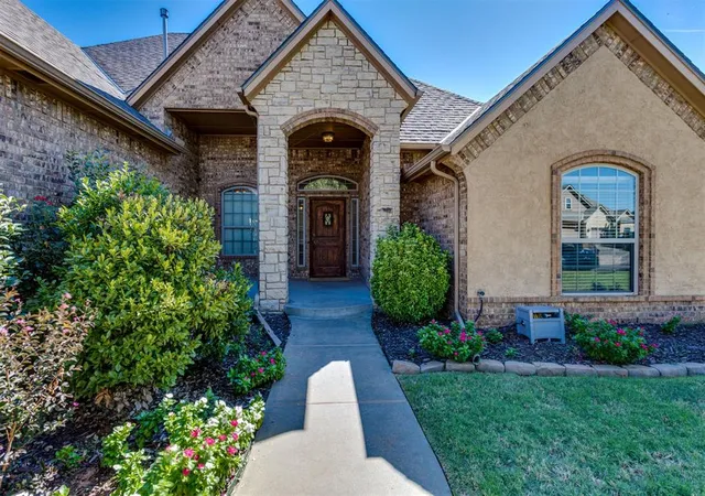 Photo 2 of Single family home for sale at 10812 Nw 34th Street, Yukon, OK 73099 | MLS# 1252999 | Listing updated on 2026-10-09