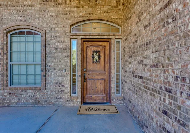 Photo 3 of Single family home for sale at 10812 Nw 34th Street, Yukon, OK 73099 | MLS# 1252999 | Listing updated on 2026-10-09