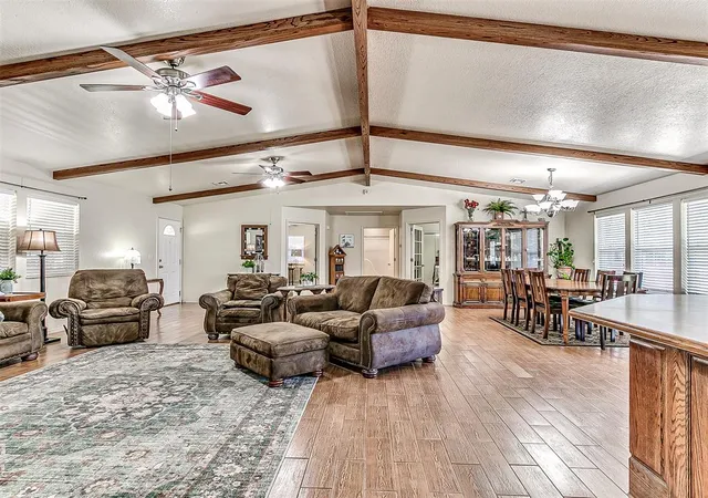 Photo 3 of Single family home for sale at 318 S Cimarron St, Crescent, OK 73028 | MLS# 1253002 | Listing updated on 2026-10-10