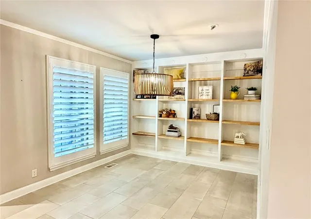 Photo 4 of Single family home for sale at 16 Windbrook, Norman, OK 73072 | MLS# 1253004 | Listing updated on 2026-10-09