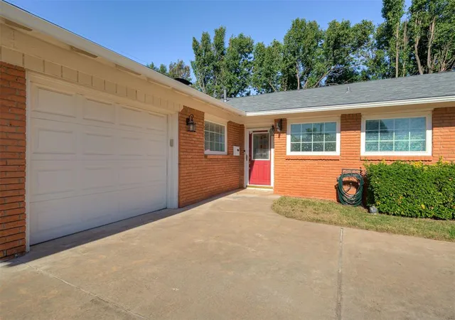 Photo 4 of Single family home for sale at 3620 NW 62nd Street, Oklahoma City, OK 73112 | MLS# 1253006 | Listing updated on 2026-10-19