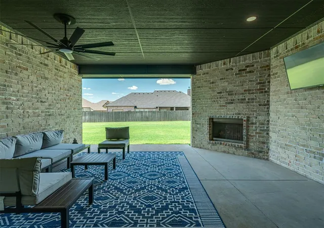 Photo 3 of Single family home for sale at 4301 Hunter Glen Dr, Oklahoma City, OK 73179 | MLS# 1253012 | Listing updated on 2026-10-09