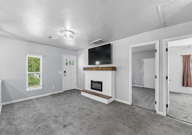 Photo 3 of Single family home for sale at 703 S Dewey Ave, Chandler, OK 74834 | MLS# 1253014 | Listing updated on 2026-10-10