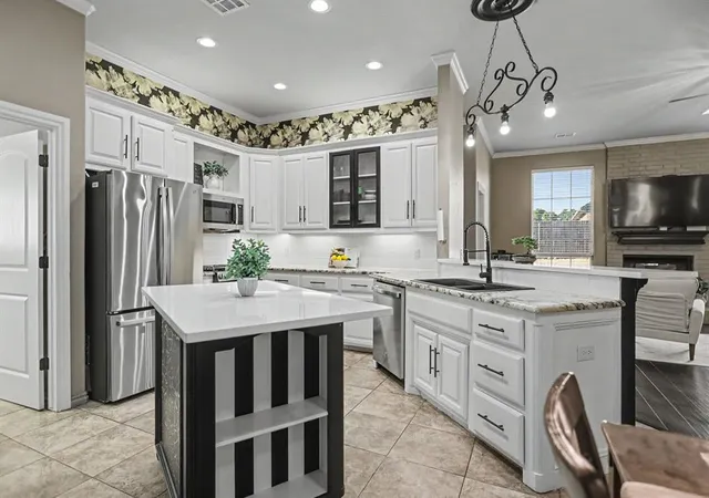 Photo 3 of Single family home for sale at 10915 Blue Sky Dr, Oklahoma City, OK 73130 | MLS# 1253017 | Listing updated on 2026-10-10