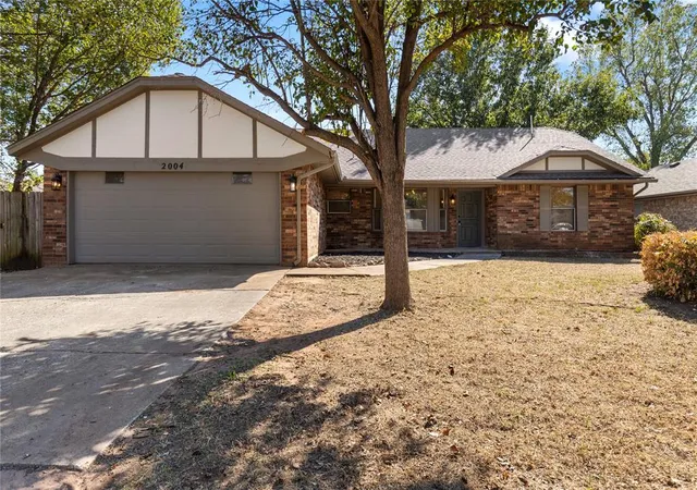 Photo 1 of Single family home for sale at 2004 Basking Ridge Trl, Edmond, OK 73013 | MLS# 1253025 | Listing updated on 2026-10-11
