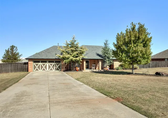 Photo 2 of Single family home for sale at 4105 Frontier Ln, Tuttle, OK 73089 | MLS# 1253039 | Listing updated on 2026-10-10