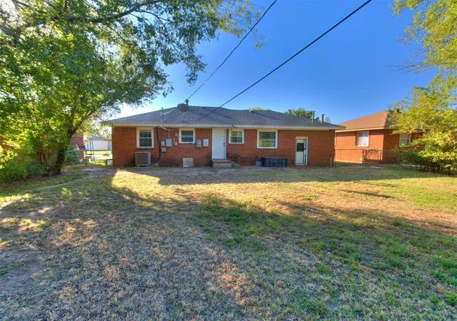 Photo 2 of Single family home for sale at 2951 NW 48th Street, Oklahoma City, OK 73112 | MLS# 1253051 | Listing updated on 2026-10-20