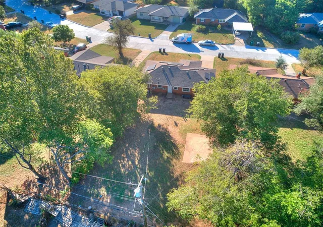 Photo 3 of Single family home for sale at 2951 NW 48th Street, Oklahoma City, OK 73112 | MLS# 1253051 | Listing updated on 2026-10-20