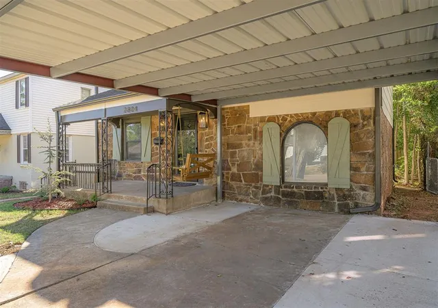 Photo 2 of Single family home for sale at 2804 Nw 26th Street, Oklahoma City, OK 73107 | MLS# 1253054 | Listing updated on 2026-10-10
