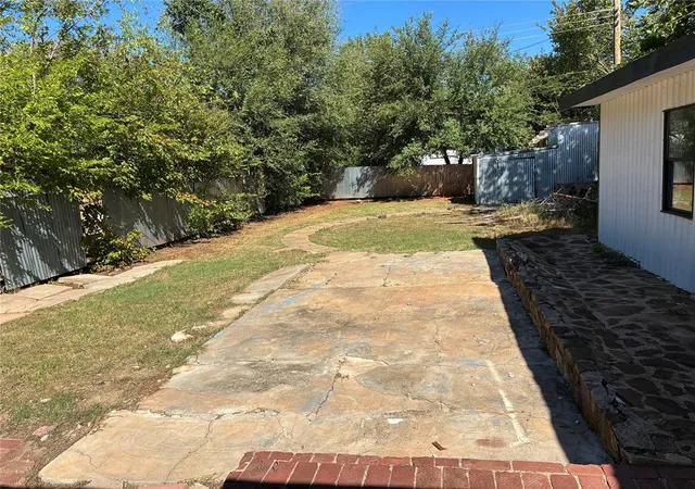 Photo 3 of Single family home for sale at 3837 Sw 39th Street, Oklahoma City, OK 73119 | MLS# 1253068 | Listing updated on 2026-10-10