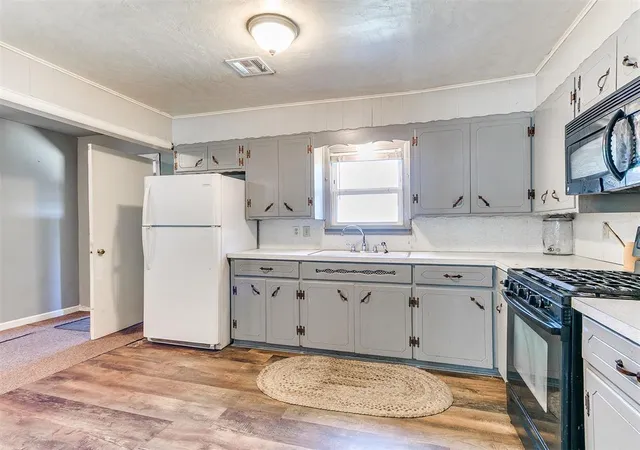 Photo 4 of Single family home for sale at 517 W Ash St, Lexington, OK 73051 | MLS# 1253069 | Listing updated on 2026-10-11