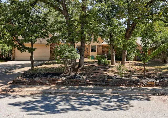 Single family home for sale at 2104 Raintree Rd, Edmond, OK 73013 | MLS# 1253070