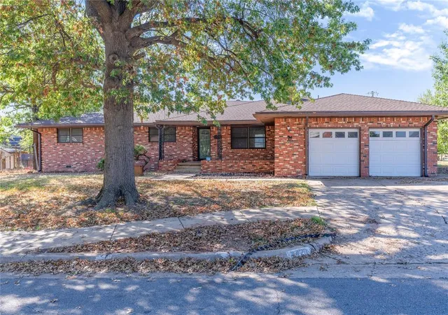 Photo 1 of Single family home for sale at 4420 Nw 27th Street, Oklahoma City, OK 73107 | MLS# 1253080 | Listing updated on 2026-10-09