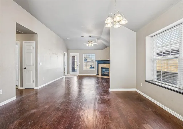 Photo 4 of Single family home for sale at 4209 Applegate Dr, Moore, OK 73160 | MLS# 1253084 | Listing updated on 2026-10-10