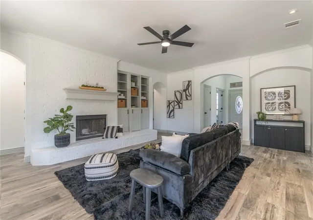 Photo 2 of Single family home for sale at 8729 Ally Way, Yukon, OK 73099 | MLS# 1253087 | Listing updated on 2026-10-10